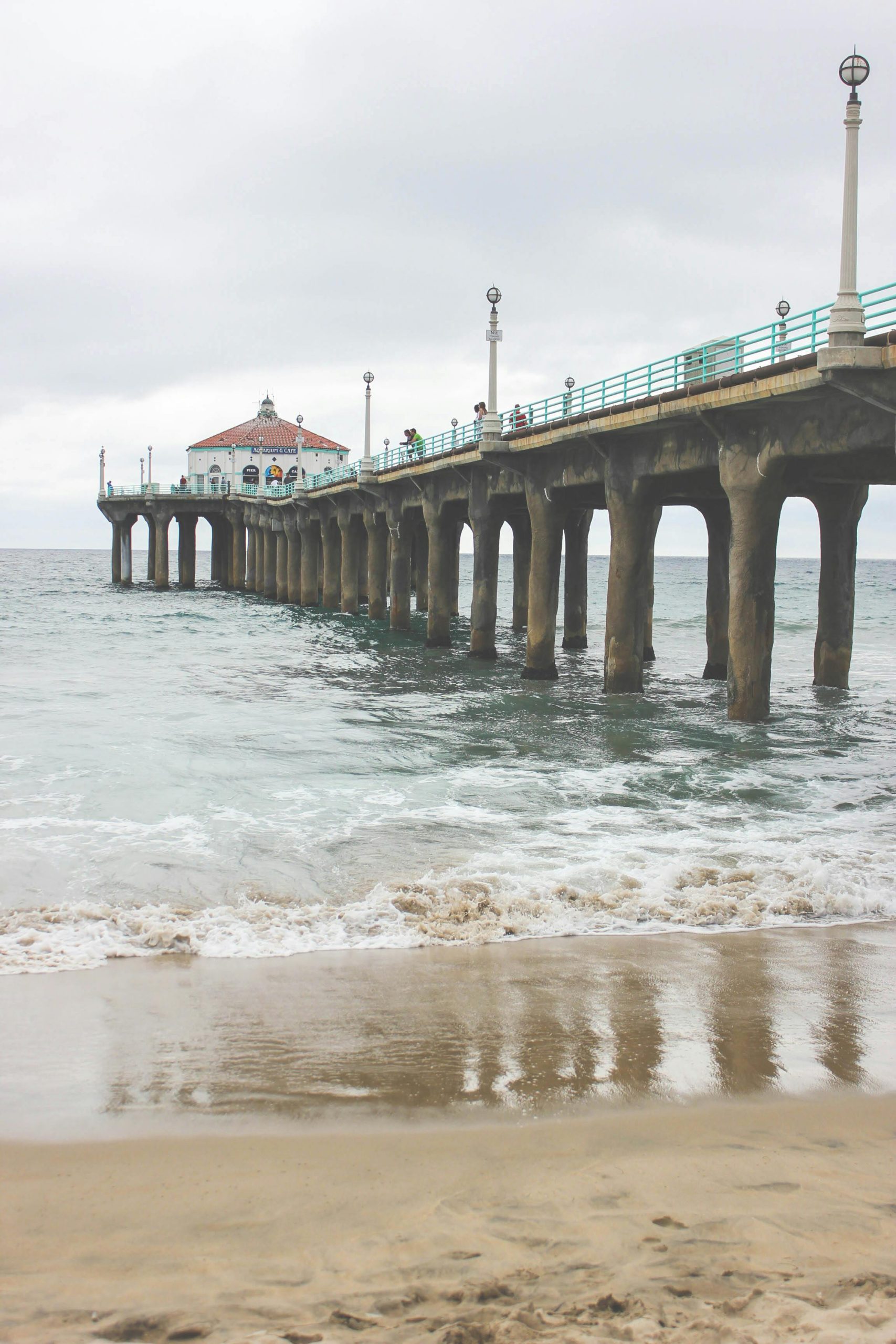 MANHATTAN BEACH